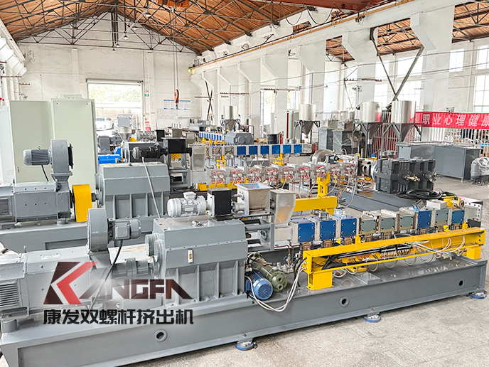 双螺杆挤出机:材料创新的核心引擎与产业升级动力